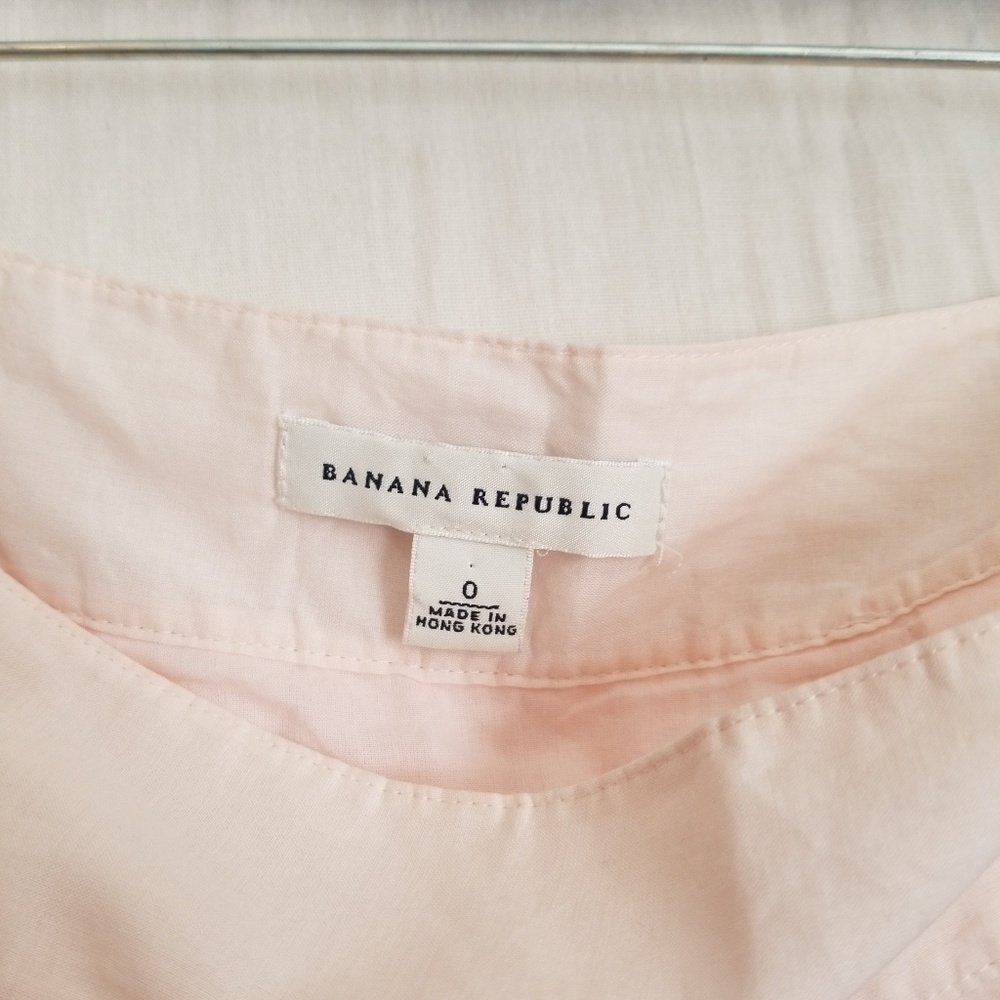 Banana Republic - Picture 3 of 3